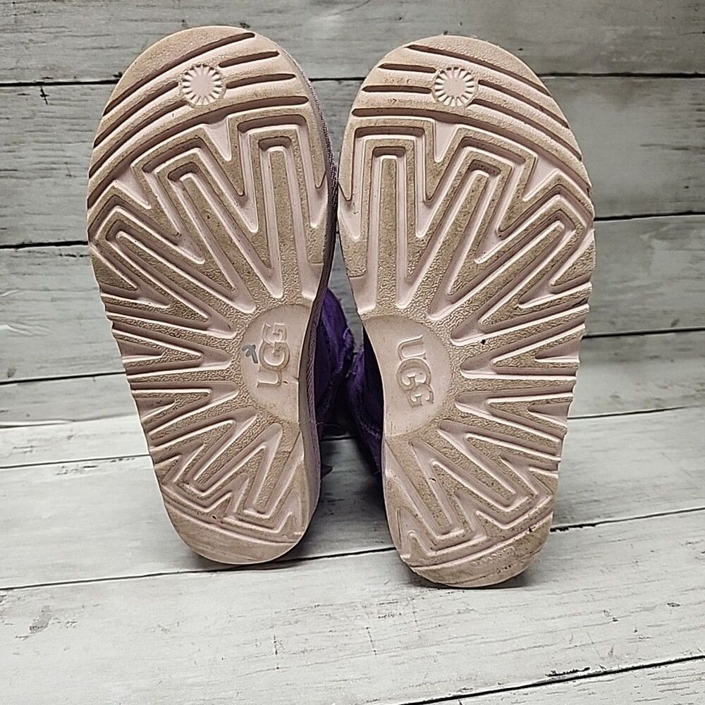 UGG Boot  Kids MINI BAILEY BOW II Violet Bloom Size 3 Purple - Picture 5 of 11